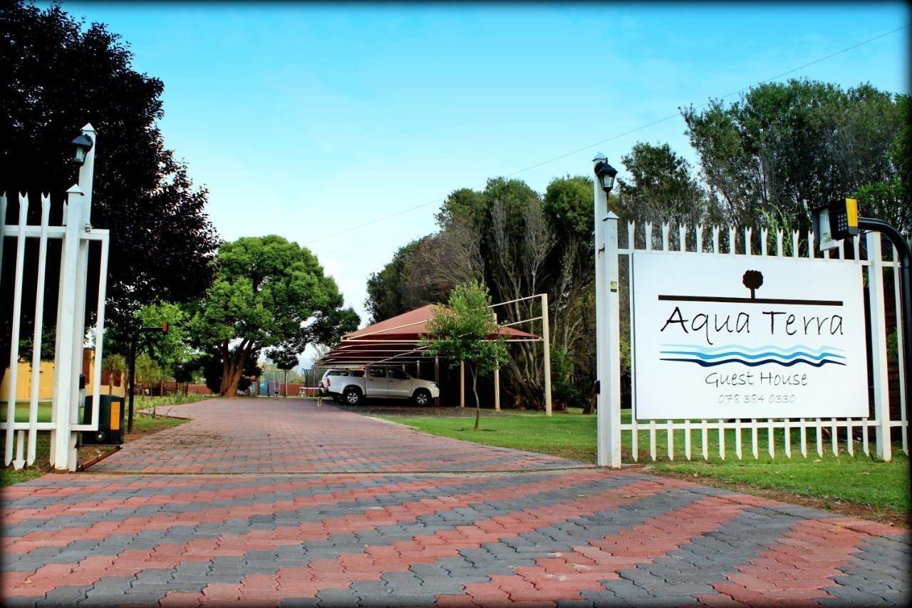 Aqua Terra Guest House Lydenburg Esterno foto