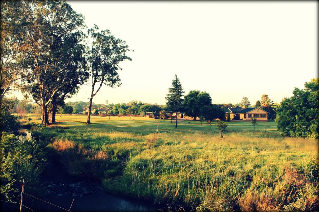 Aqua Terra Guest House Lydenburg Esterno foto
